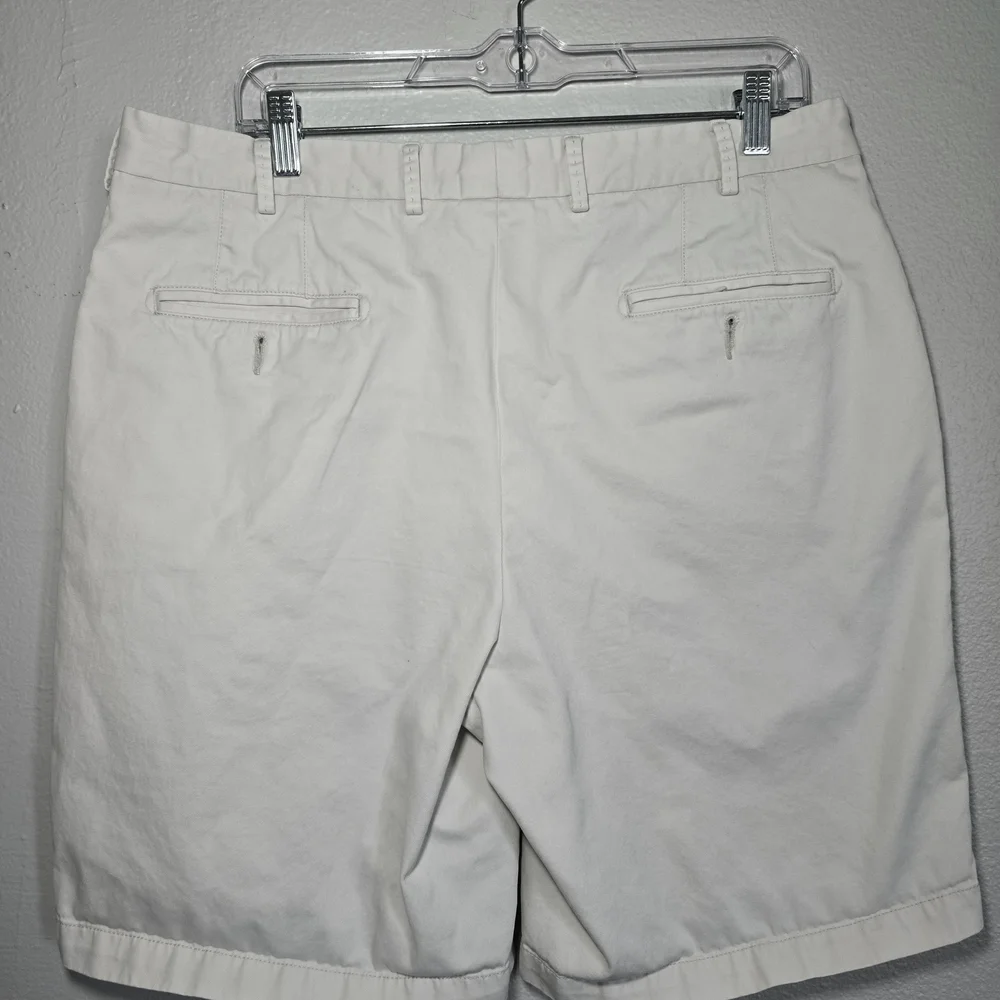 Peter Millar Wicking Golf Chino Casual Shorts Men's‎ Size 36 Ivory